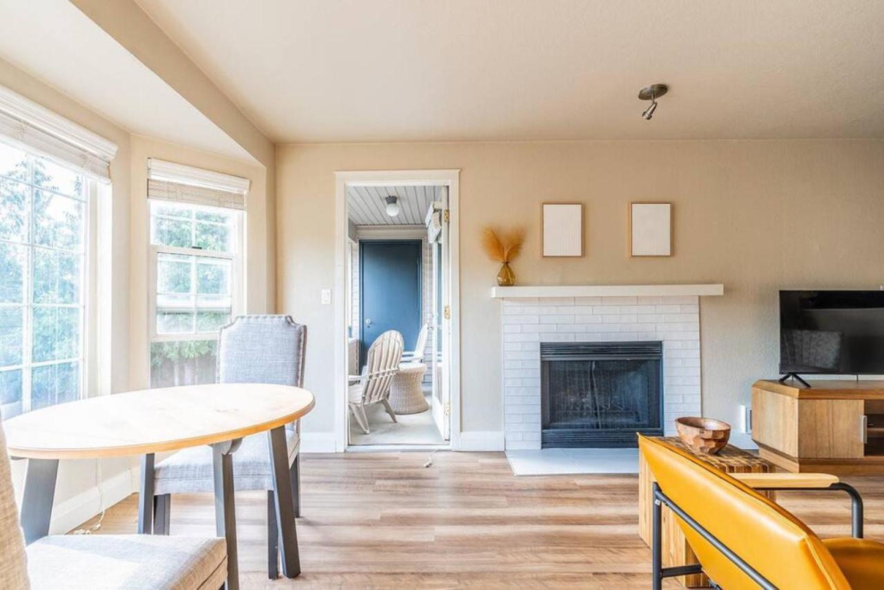 Modern And Spacious Apartment- Gym, Wifi, Free Parking Seattle Exterior foto